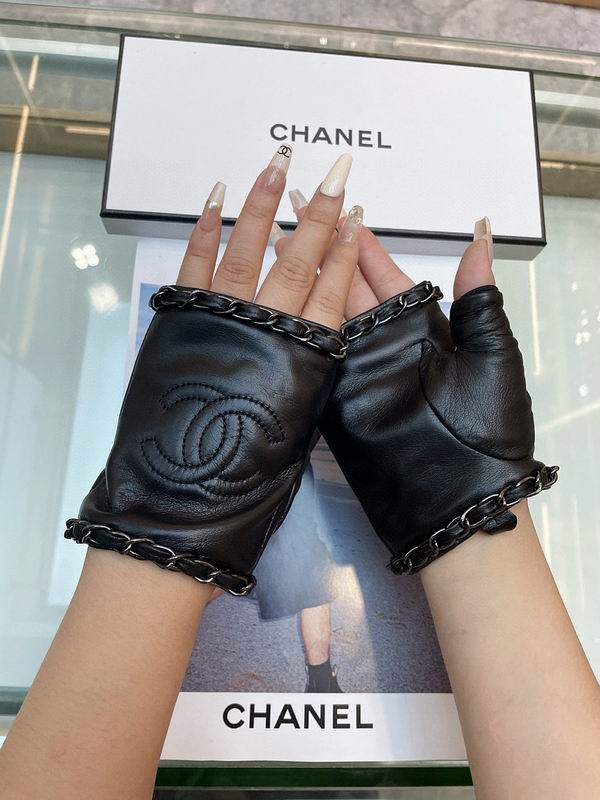 Chanel gloves hm99